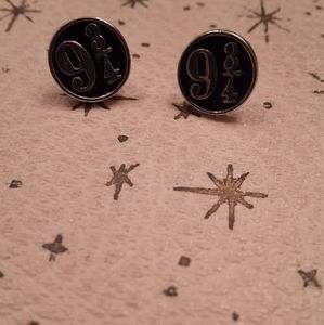 Harry Potter 9 3/4 earings
